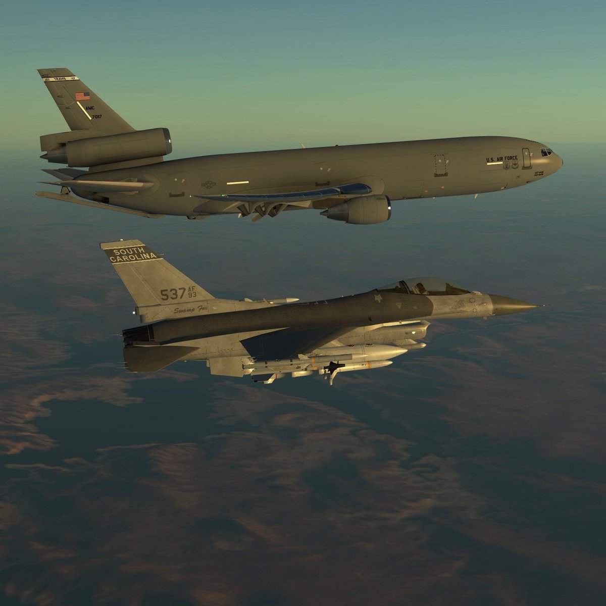 infiniteflight's tweet image. F-16 escorting on the starboard wing of the KC-10.  
#infiniteflight #infiniteflightpro #flightsim #flightsimulator #mobileflightsim #avgeek #f16 #kc10