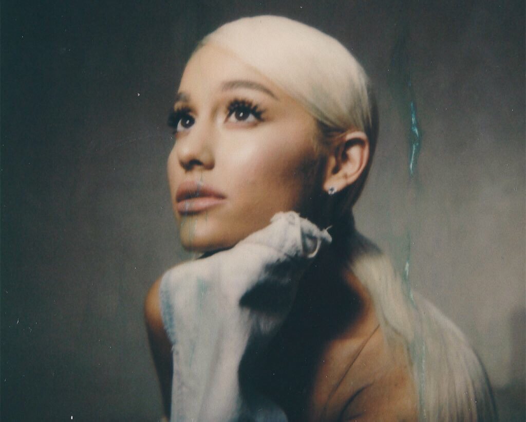 ArianaWorldHQ's tweet photo. With only 3 songs released #Sweetener has surpassed 500 Million streams on Spotify! https://t.co/qwrYjnkFGe