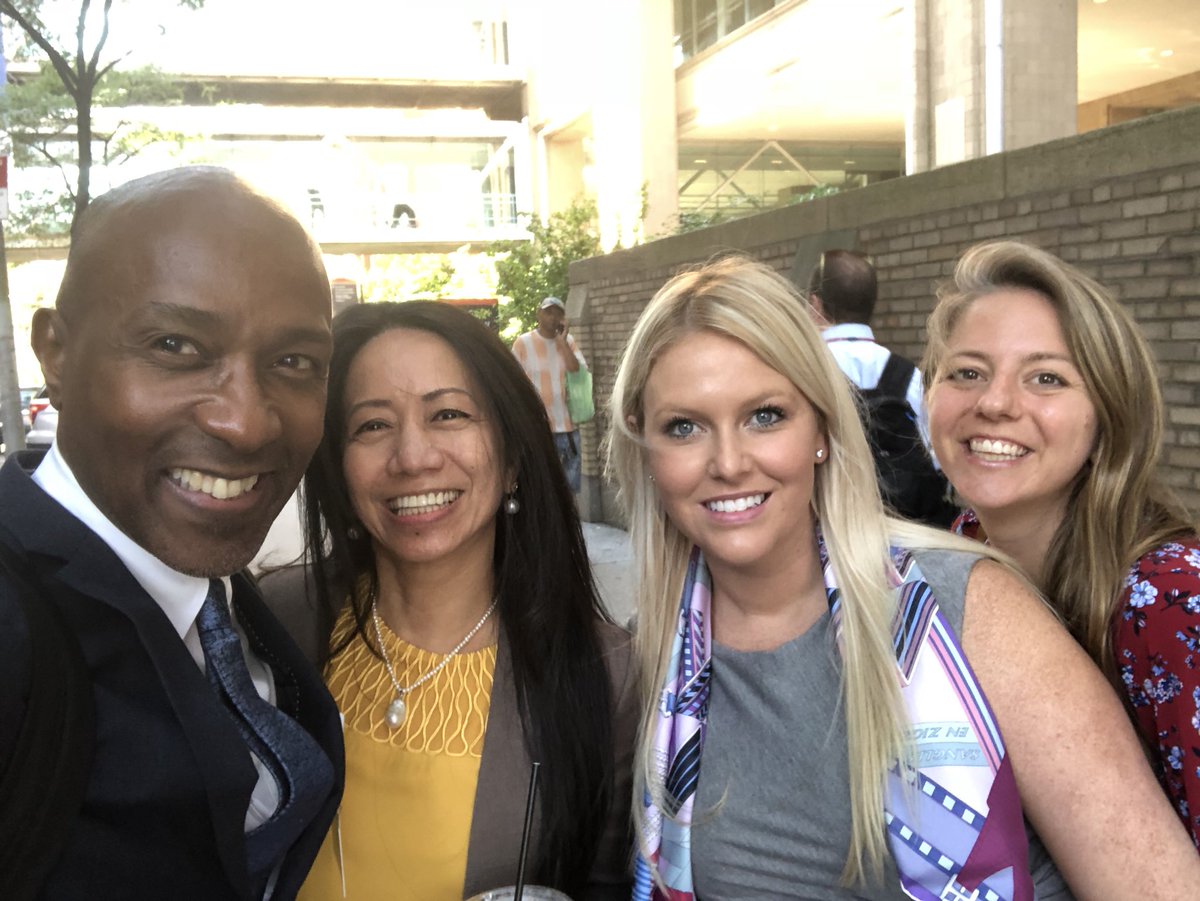 WayneJC8's tweet photo. @ChristinaSans13 @AishaD_Miller @AshleyMattia3 @ErnestoPMir @nyphospital @NYPBrooklyn https://t.co/xF2L4RMl4C