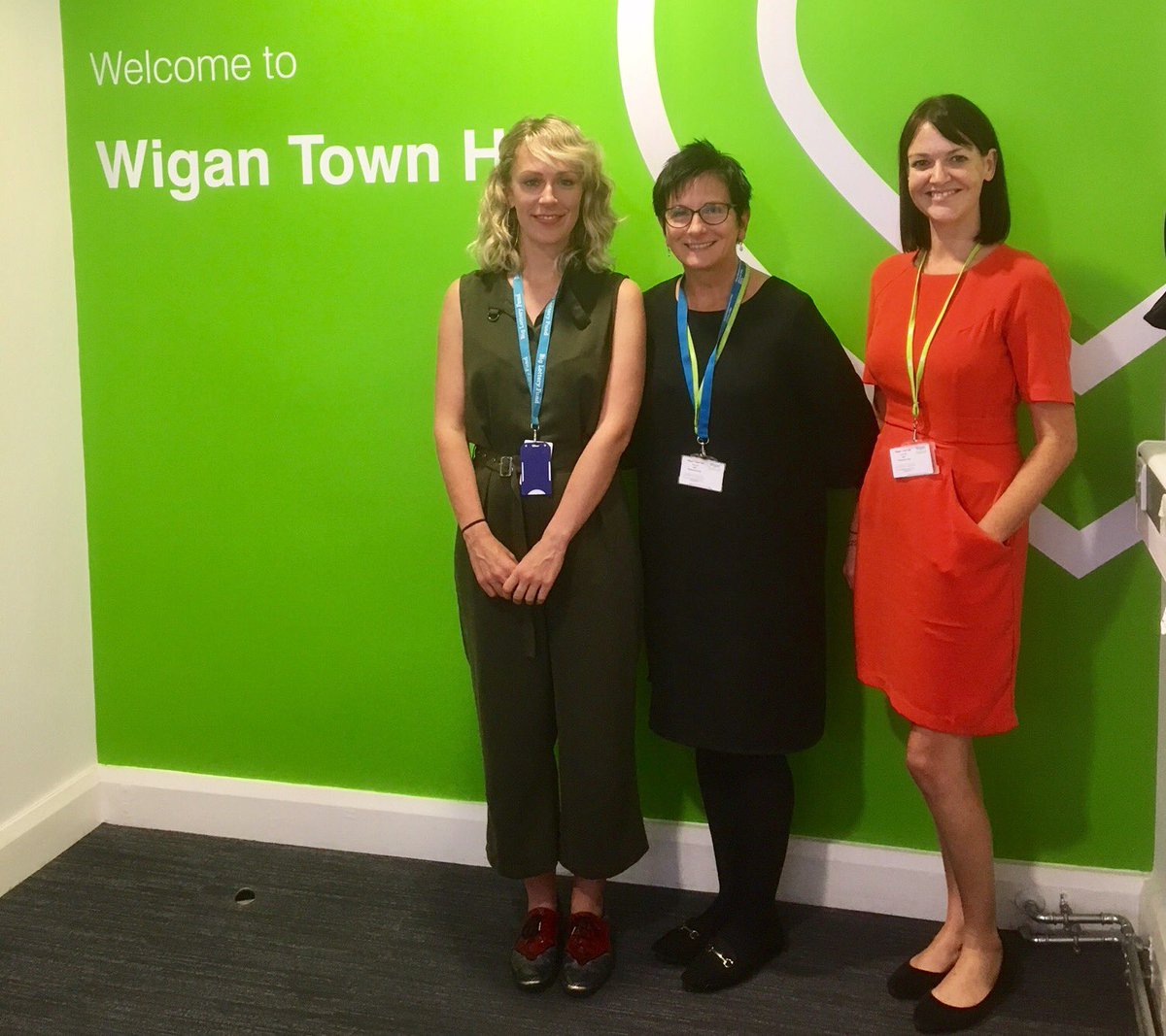 WiganCouncil's tweet photo. Great meeting with @Jenny_Rouse from the National Lottery &amp; @Kathryn_JRees exploring how we can bring more lottery funding into Wigan Borough for our fantastic community projects! #TheDeal @CPWiganBorough @LaticsCommunity @pbcommzone @BarbaraNettleto @WiganBoroughCCG https://t.co/xqwFL2Xcz8