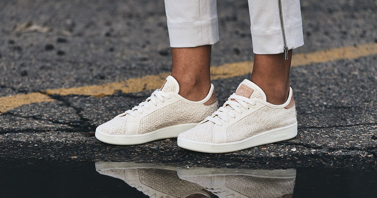veganfoodliving's tweet photo. Reebok launches sustainable #vegan sneakers made from corn and cotton. https://t.co/AFKxLXYxI8 #veganfashion #ecofashion #sustainablefashion https://t.co/vdrsMpwzBf