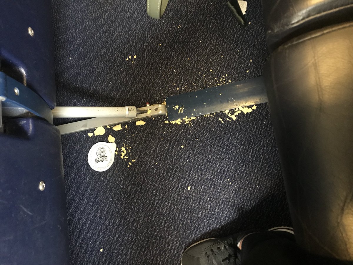 HannahEMead's tweet photo. @Ryanair just got on my flight to find this is my seat area, I didn’t expent luxury but I at least expected clean 😷 #worstairline https://t.co/U9IHPPsEJo