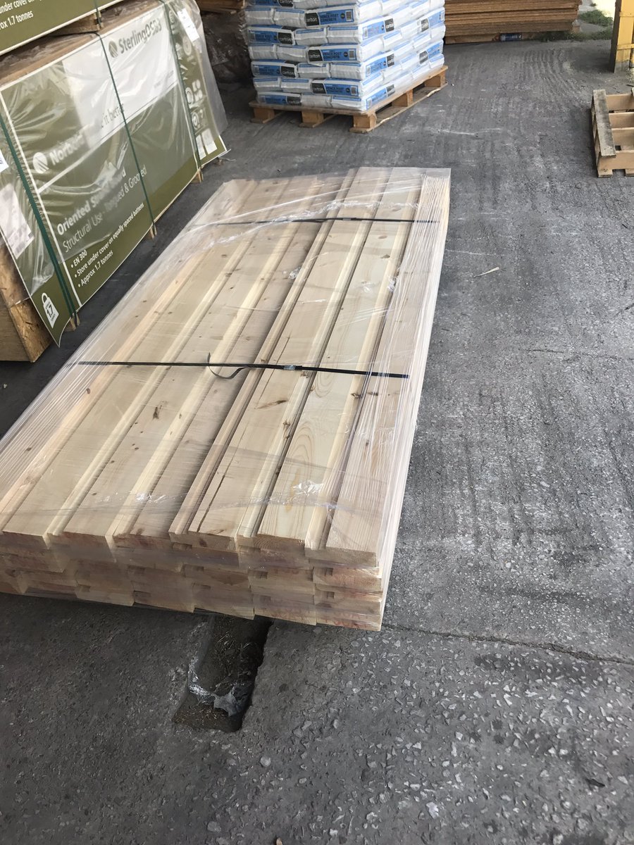 TerrysTimber's tweet image. First time for everything! A order from Terry's Timber off to North London.