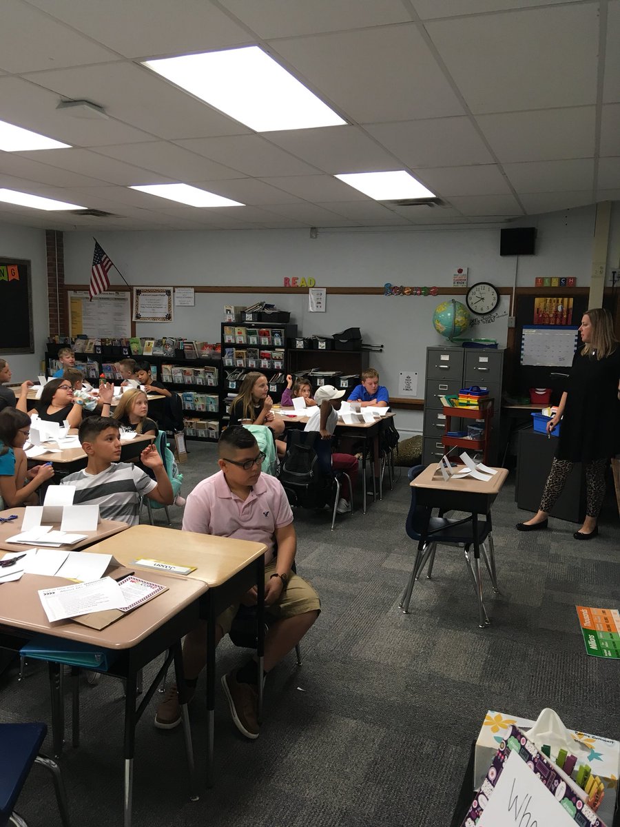 We’re having a great first day at Lakewood! #learningatthelake #NKC1stday #TonkaNation <a href="/NKCSchools/">NKC Schools</a>