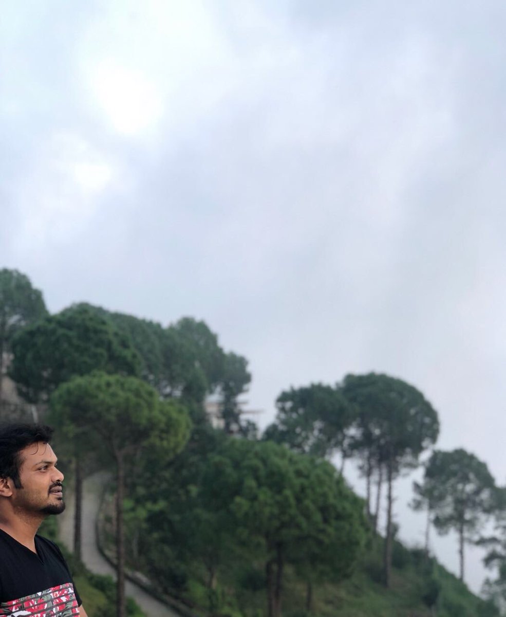 HeroManoj1's tweet image. In love with the beautiful sightings of #Parwanoo..😍😍 
#MakingMemories #BlessedLife #HimalayasCalling #Day1