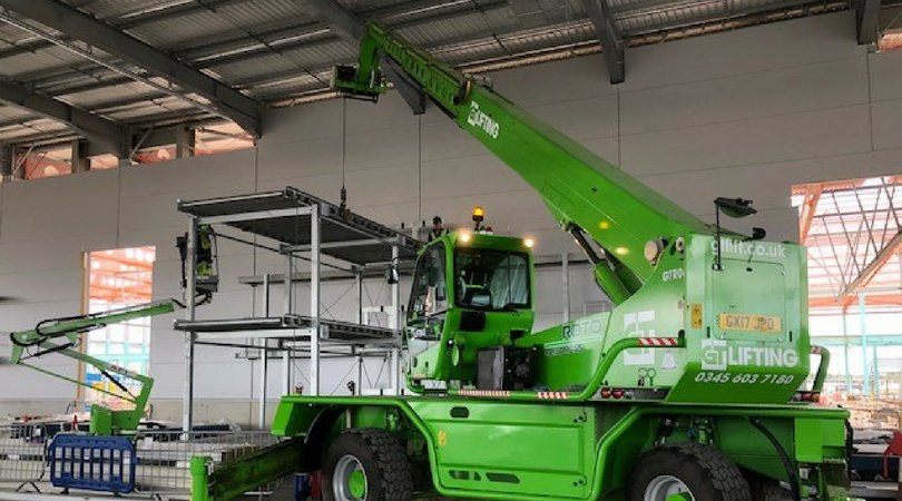 GTLIFTING's tweet photo. Another Roto Telehandler hard at work for our customer Think Logistics Ltd.
If you're interested please call 0345 603 7180 or email hiredesk@gtlift.co.uk
#merlo #gtlifting #roto #360slew #operator https://t.co/0kCs7QOhUE