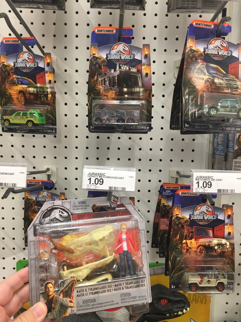 jurassic world maisie toy