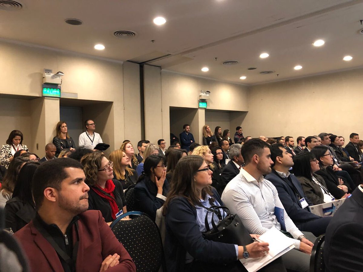ChristianRolfo's tweet photo. Impressive participation at the school of thoracic oncology the day before start The IASLC Latin American Lung Cancer Conference (LALCA) in Cordoba Argentina 🇦🇷 @IASLC #laclc #LCSM https://t.co/Hq02tMWv36