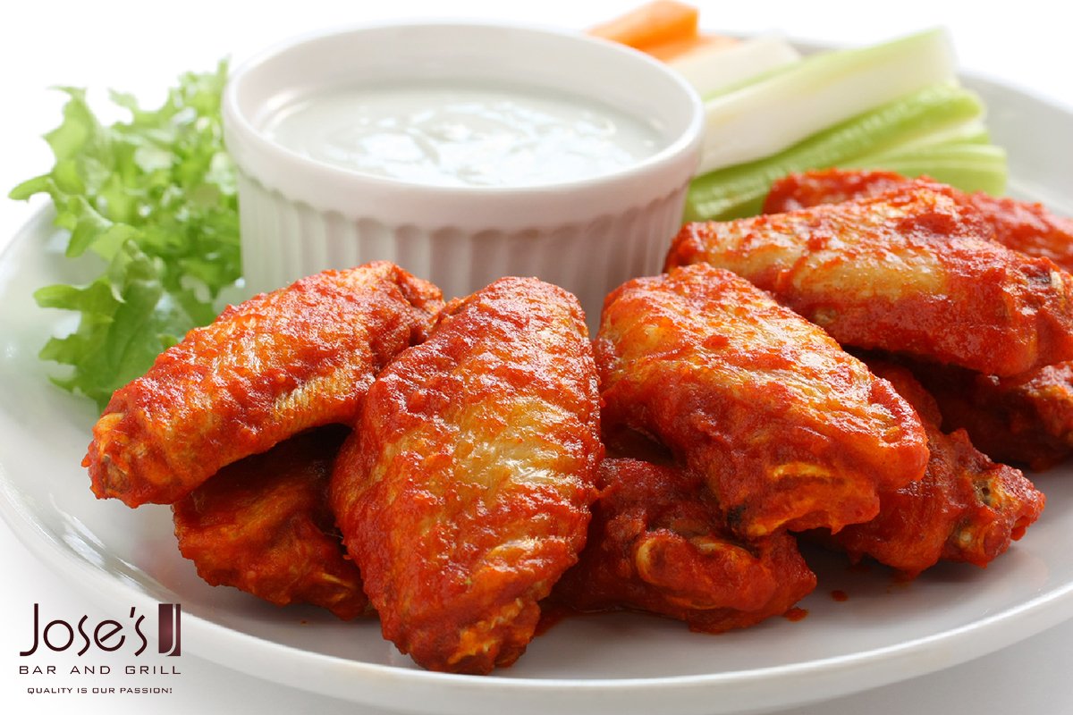 Great deal! RT @josesbarandgril 'It's Wing Wednesday again! You know the drill. Enjoy 40% off wings today. Bring your friends & family. We're looking forward to serving you.
#JosesBarAndGrill #WindsorLeamington #WingWednesday '