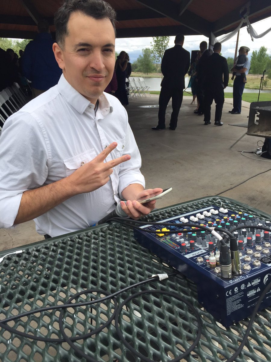 ModernSuspects's tweet photo. This picture is titled, “how not to run sound at a wedding.” #cablefailure https://t.co/p6JmunokhT
