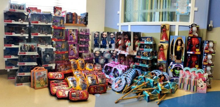 CMNHSETX's tweet photo. Child Life at CHRISTUS St. Elizabeth just received a #HospitalCarePackage from @Disney filled with hundreds of toys, activities, and movies for pediatric patients. We can’t thank Disney enough for this generous donation!
#SETXMiracles #CMNHospitals #TeamofHeroes #ForTheKids #FTK https://t.co/xfNEdgzNUT