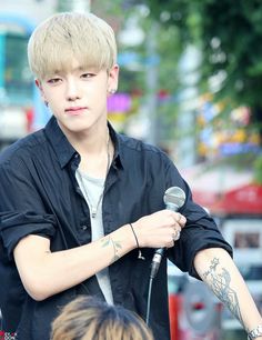 phoenixren_kr's tweet photo. Happy birthday Lee Rubin! #HAPPYRUBINDAY #irubin #haejoon #lilcj #BOYS24 #MIXNINE https://t.co/ZB9eFaD4yD