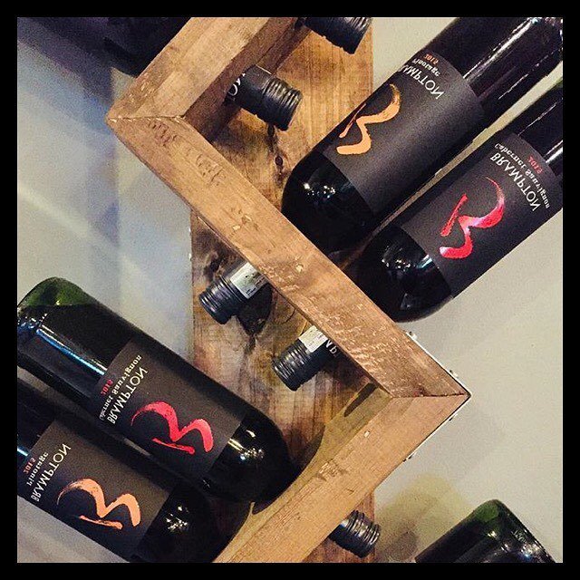 CultureCafeBW's tweet photo. WINE WEDNESDAY 🍷🍷with our lovely house wines from @bramptonwines. Bring a friend, bring a loved one, bring your whole family! #GettinCultured #wine #winepost #winegram #winesofinsta #drinks #drinkpost #redwine #whitewine #allthewine #culture #bw https://t.co/pVCbQlTN6u