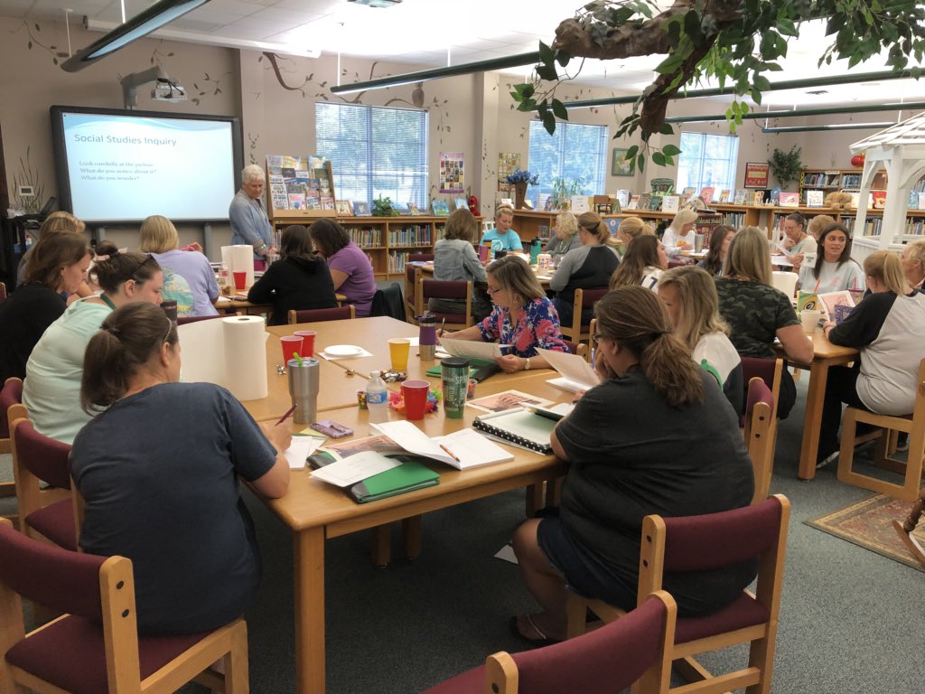 rockenbaughES's tweet photo. RES teachers practicing ways to use inquiry throughout the curriculum! #steam #inotice #iwonder #changingourthinking @fwmsh https://t.co/KbhKR7PPIE