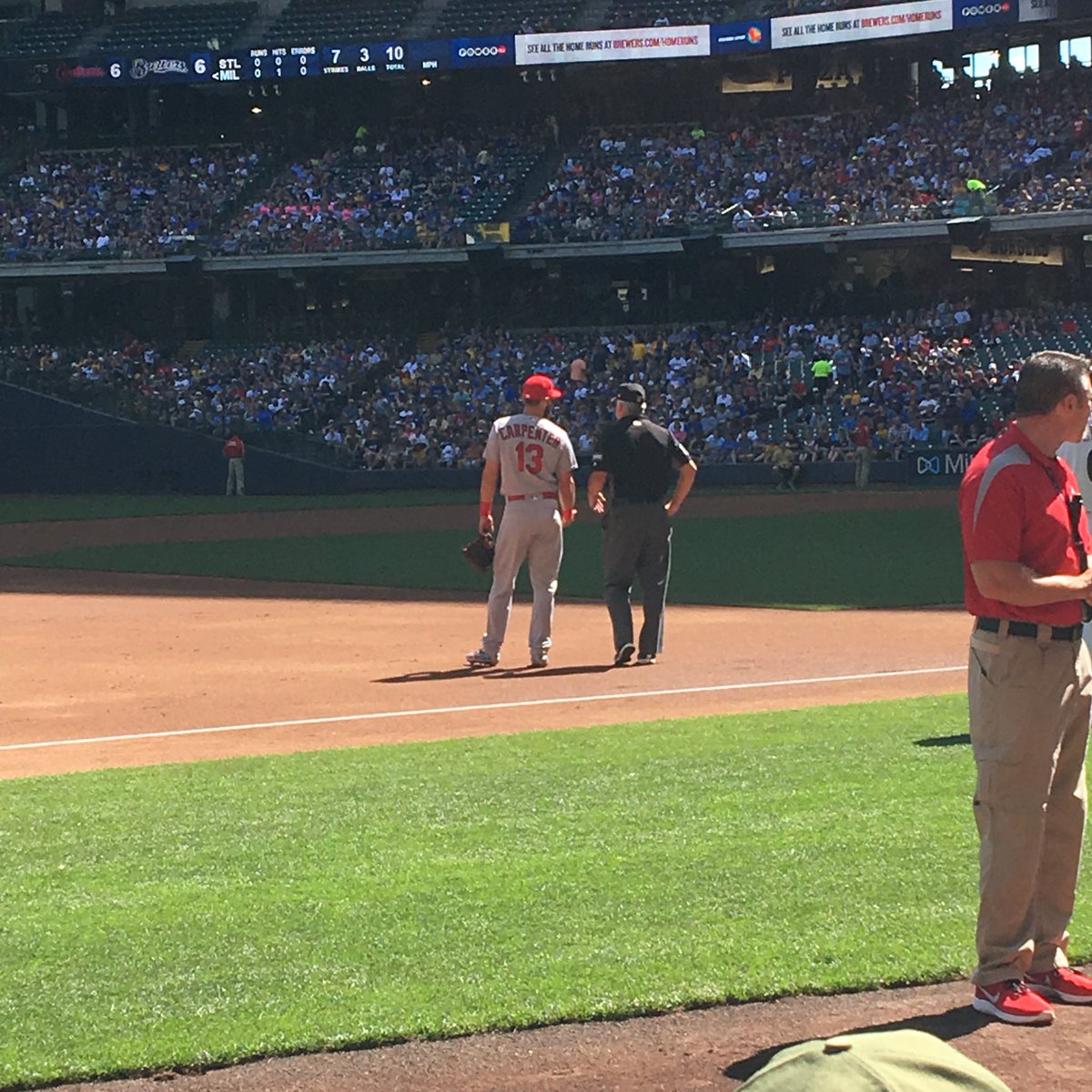 TheTallFrothy1's tweet image. The man! The Myth! The Legend! @MattCarp13  side note after giving him pep talks from the sidelines he started raking!?! Coincidence!!? #GoCards #Row1