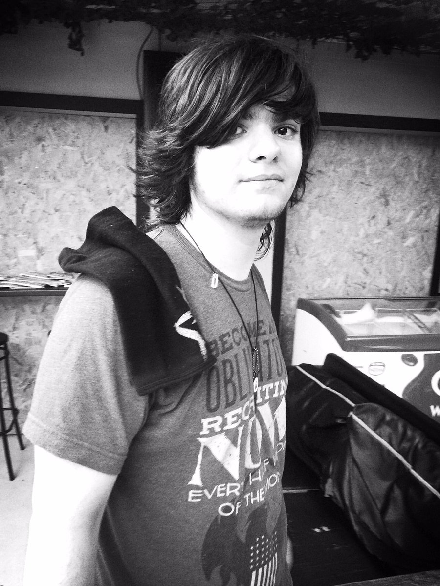 PenPendragon's tweet photo. #Aspergian super hero son completely disaffected by his college and A levels. Will leave with no exams. It’s like asking a penguin to bake a cake. No plans. We are off piste. The journey continues. He’s a genius. Who will notice? @johnrobison #alevelresultsday2018 https://t.co/d28vXKBNcZ