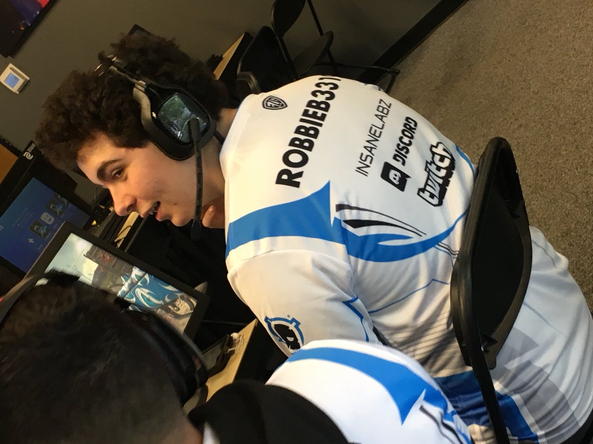 MsKatie™ tweet media