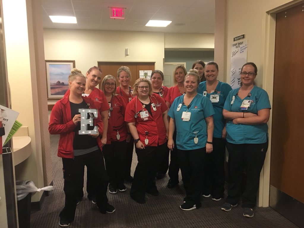 MedSurg 2 receives the “E” award for engagement and all the hard work to drive to zero vacancy! #WeDeliverWednesday @IUHealthWest @StrahlMichelle