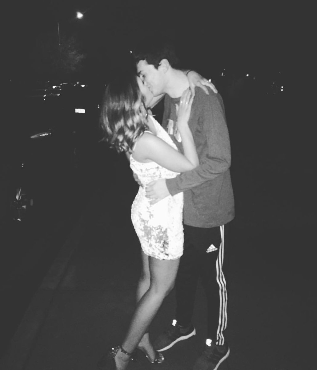 JessicaPane4's tweet photo. Happy birthday to the love of my life!❤️  @PickNitts https://t.co/eMeDIAybMe