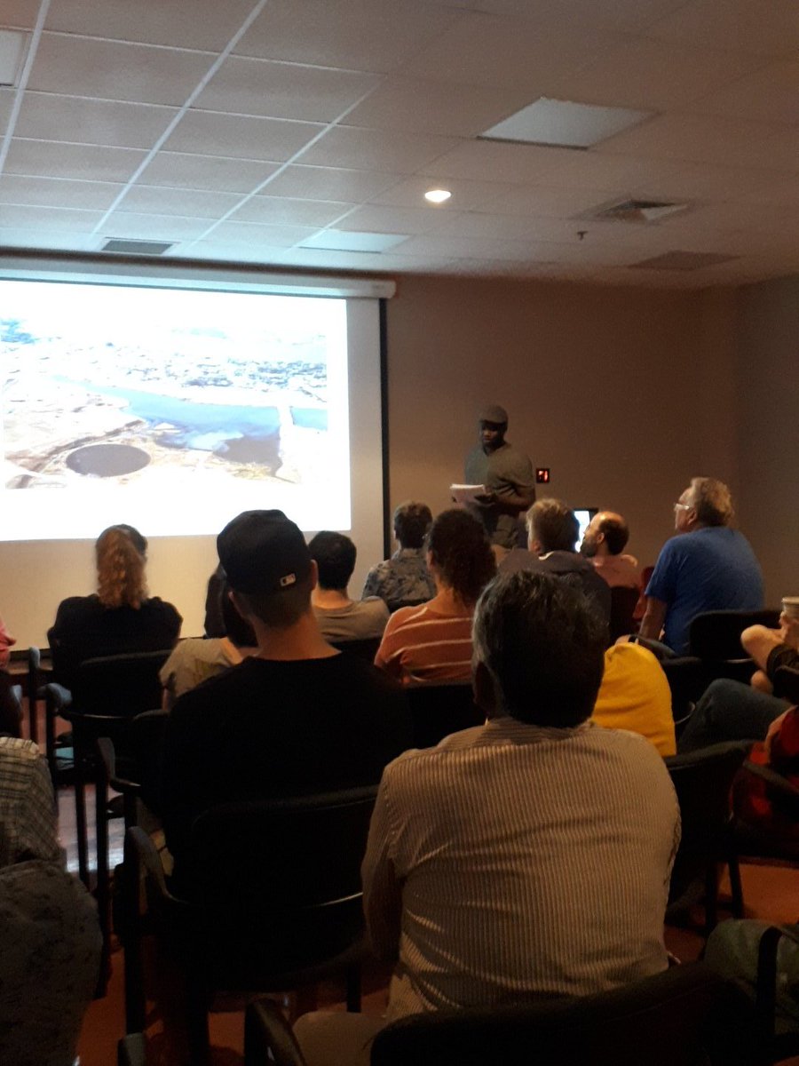 Our final presentation for the noon hour! Bayak Guandong presents "Desulfurization of Coal Tar by Oxidation with Hydrogen Peroxide and Vanadium Pentoxide" @stmacqua <a href="/CBUChemistry/">CBU Chemistry</a> #cburesearch