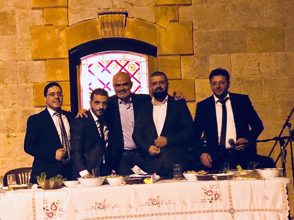habibbouantoun's tweet photo. اجمل ��هرة ليلة امس  في بقاعكفرا  بإدارة رئيس اتحاد بلديات بشرّي الاستاذ ايلي مخلوف و بحضور يناهز ال ١٠٠٠ شخص https://t.co/mGtwITPGgo