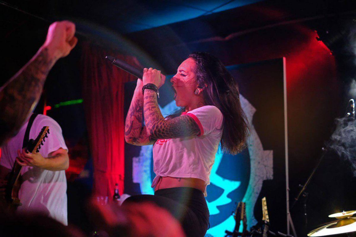 hmthunder_'s tweet photo. El sábado pasado, recibimos en Zaragoza la visita de @jinjer_official junto a @moebiusmetal y Universe Fall , y @CampayoJuan estuvo allí para traernos su crónica y fotos del concierto. No os la perdáis!!
https://t.co/FZTilIQGYN https://t.co/DSpwIZnZbt