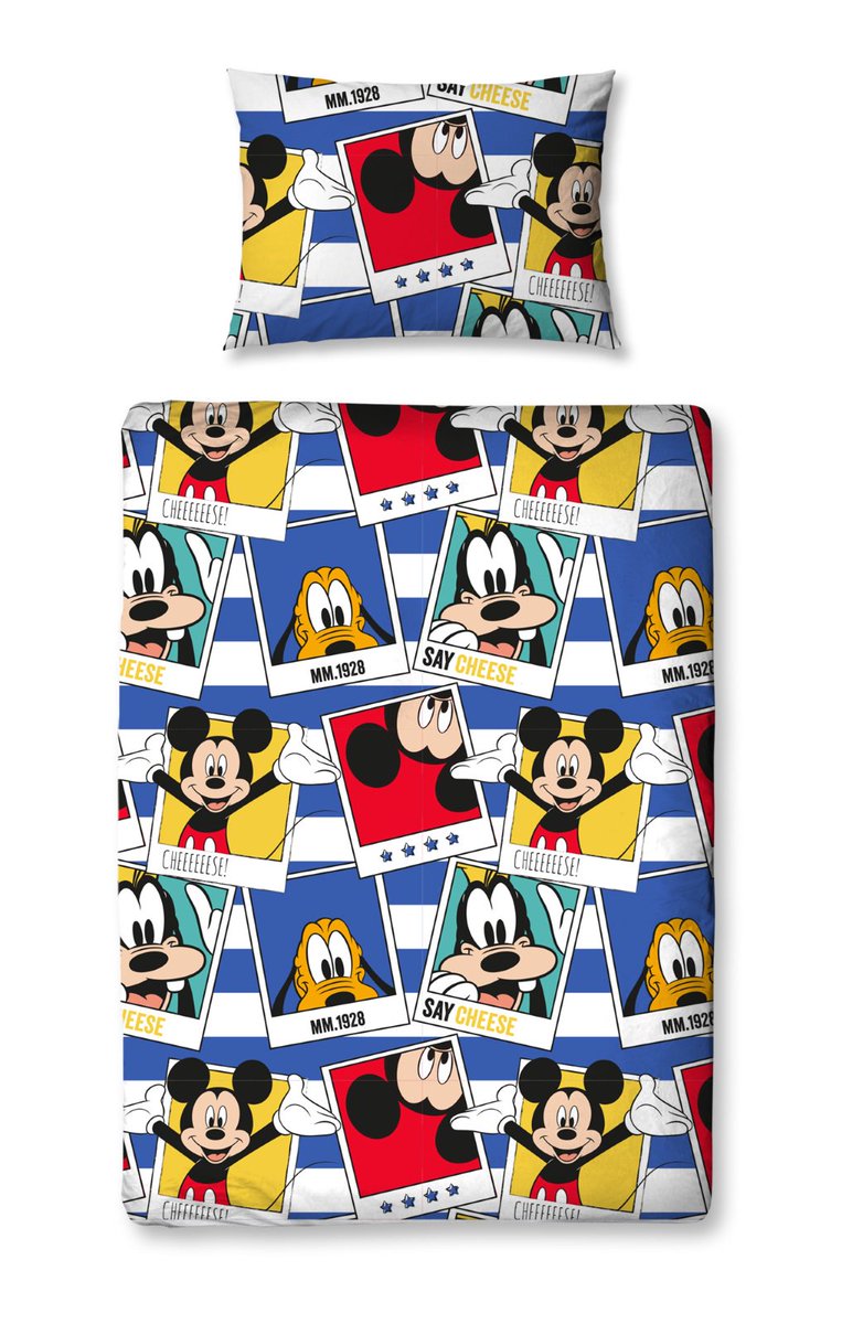 CharacterLinens's tweet image. #Disney 
.
Mickey Mouse / Pluto / Goofy
.
characterlinens.co.uk

#bedding #duvetcover #disneybedroom #mickeymouse @mickeymouseclub @Disney #pluto #onlinestore #character #bedroomideas #kidsbedroom
characterlinens.co.uk/shop/mickey-mo…
