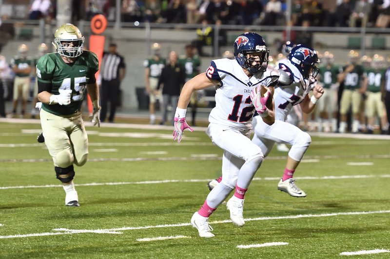 AlecEtheredgeSC's tweet photo. I have a feeling we could see something different and exciting from Oak Mountain on offense this year. The Eagles are returning a strong cast as they look to compete in a difficult region. Here is my prediction: https://t.co/RFX3FyANvx https://t.co/XKWIFZbswG