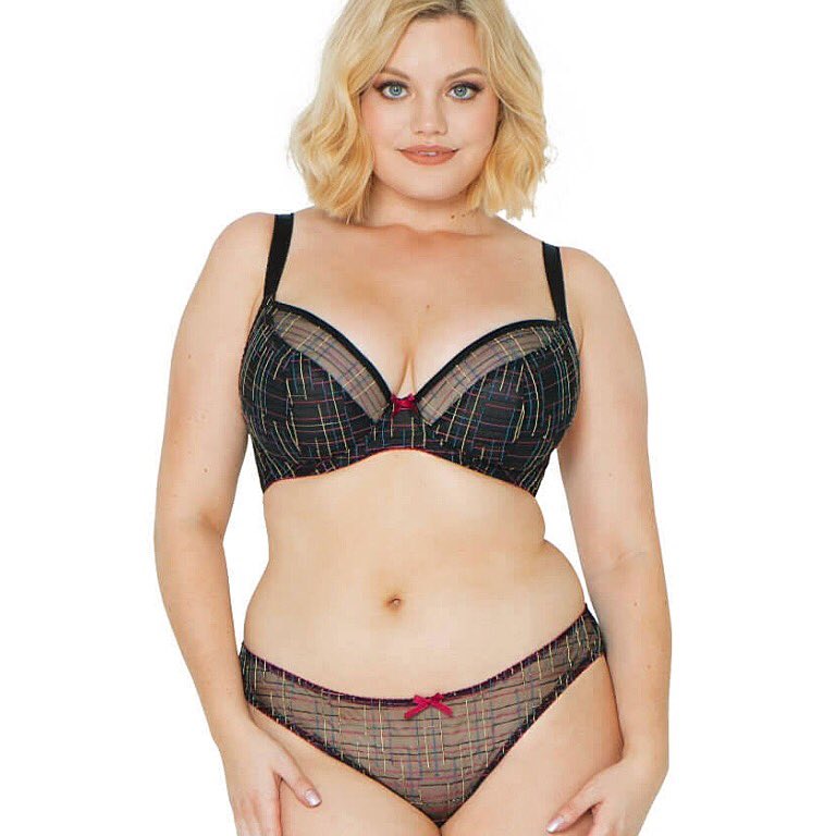 Plus Size Lingerie