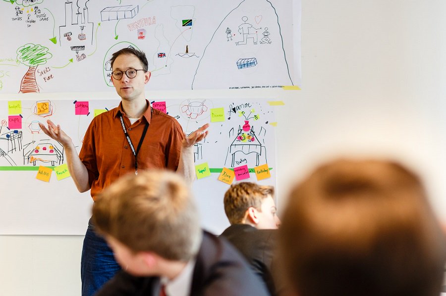 Design_Ventura's tweet photo. We are still looking for volunteers! Want to help inspire the next generation of designers? Then register to be a @DesignVentura volunteer industry expert: https://t.co/xEYEsOkRiE  
If you have any questions, please email us on ventura@designmuseum.org and we’ll be able to help. https://t.co/ggGpj5vq1e