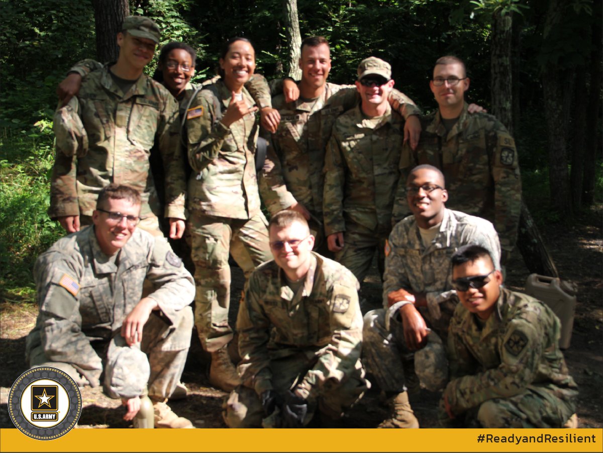 ArmyResilience's tweet image. Cadet Summer Training is wrapping up @FortKnoxKY. Congratulations to the next generation of #readyandresilient Soldiers! @FortKnoxKY! HOOAH! #ArmyROTC #cadetcommand
