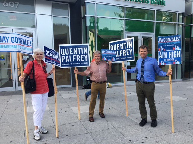 qpalfrey's tweet photo. Thanks to the @bostonward5dems for supporting our campaign at their Copley Plaza standout last night!
#mapoli #QuentinforMA #QP4LG https://t.co/6MyylWFiN6