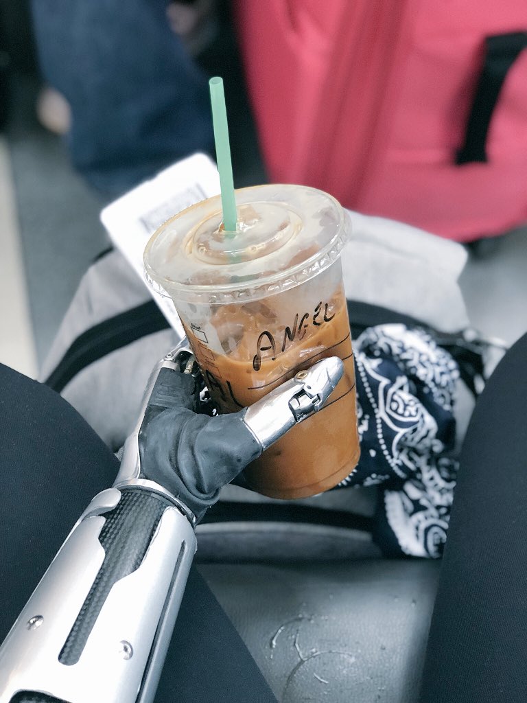 aannggeellll's tweet photo. Thank you Stansted Airport @Starbucks for providing me with the strongest cold brew of my life β¨π€©π€π€ͺβ¨ I might be as much robot as I am coffee right now #BionicTraveler #CoffeeCyborg https://t.co/hdi4EXtmO3