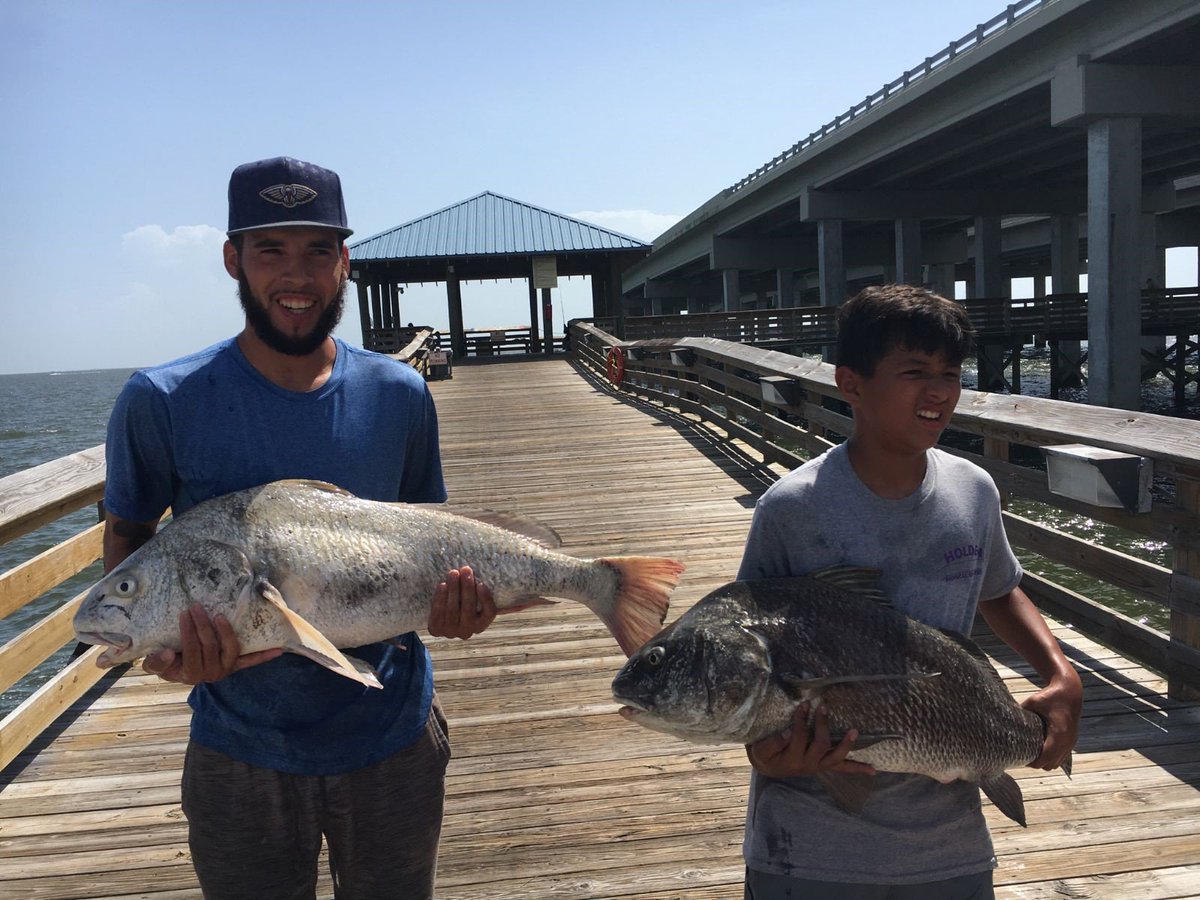 STPGOV's tweet image. We're throwing back to last weekend at the St. Tammany Fishing Pier. Look at the size of these drum!
Hope you can join us today at 7 a.m. We're located at 54001 E. Howze Beach Rd. near Slidell.
sttammanyfishingpier.com
#throwbackthrusday
#fishLouisiana
#NiceCatch