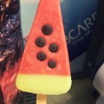 種がデカすぎるｗ『スイカバー』は海外にもあるらしい!