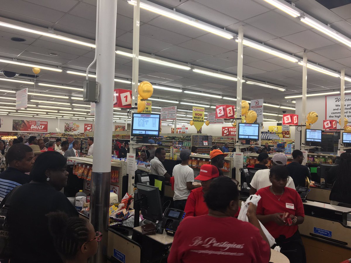 When the grocery store on South Third closed in January, it left a big part of South Memphis without close access to fresh food. So we went to work alongside community partners to enable a new store to come.

Today, I'm so glad to be at the grand opening of the new <a href="/Cash_Saver/">Memphis Cash Saver</a>!