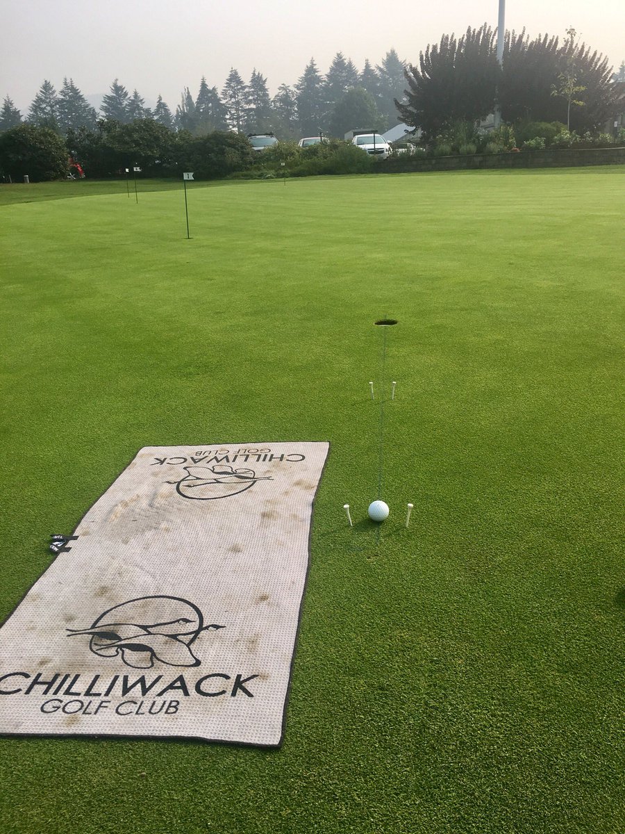 golfClapp's tweet photo. Smokey morning putting session @ChilliwackGolf in prep for the @PGAofBC Championship next week. So excited to play @Talkingrockgolf again. #chalklines https://t.co/0xTUEDHpNe