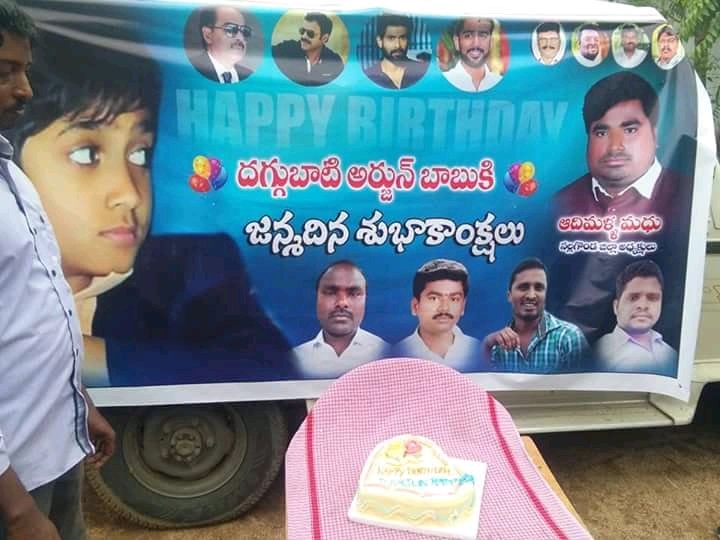 DkqDQl4U0AAX1HN?format=jpg&name=900x900