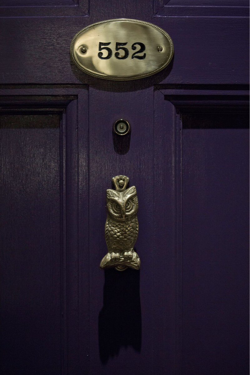 The_Balmoral's tweet image. The J.K.Rowling Suite is just one of our many special suites where you can discover turret style alcoves and decor inspired by the Scottish woodlands &amp;gt; bit.ly/2LhOtNb

#thebalmoralhotel #hotellife #suitelife #edinburgh #rfhotels #scotland #jkrowling #harrypotter