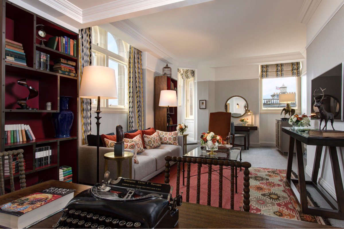 The_Balmoral's tweet image. The J.K.Rowling Suite is just one of our many special suites where you can discover turret style alcoves and decor inspired by the Scottish woodlands &amp;gt; bit.ly/2LhOtNb

#thebalmoralhotel #hotellife #suitelife #edinburgh #rfhotels #scotland #jkrowling #harrypotter