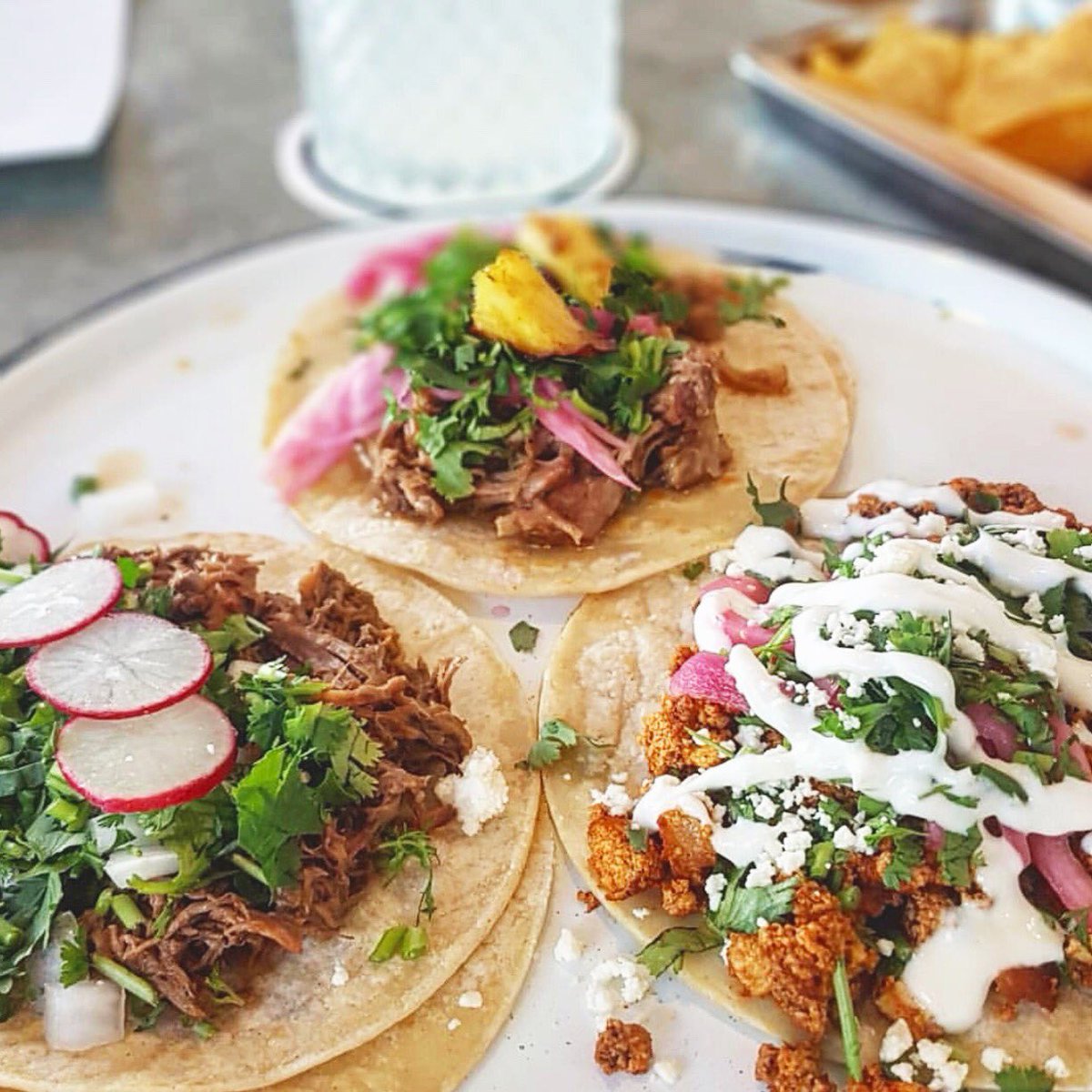 hugosmexkitchen's tweet photo. We love sharing customer photos, like this amazing 🌮 shot by @onlymekimberly! Tag @hugosmexicankitchen to be featured 💕 #tacos #mexicanfood https://t.co/k9EX6cVyQM
