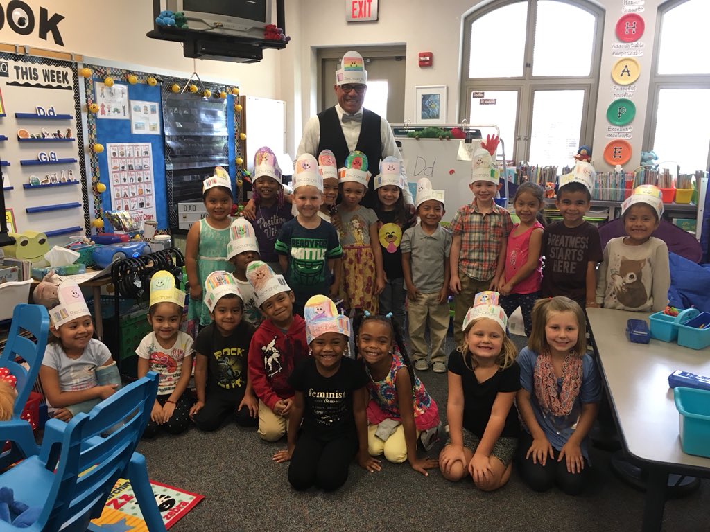 aesmariners1's tweet photo. AES Principal, Mr. Tijerina, learns his shapes with our kindergarten classes! #BelieveinACS https://t.co/Yry1Sx6EmX