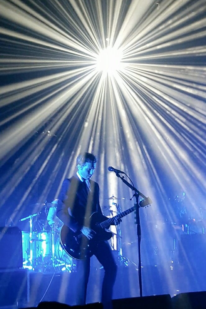 MonicaNavarro0's tweet photo. @Interpol @matadorrecords @bankspaulbanks
Awsome show guys, looking foward to listen your new album!
#interpol #interpoleros https://t.co/OJY0TDqu4S