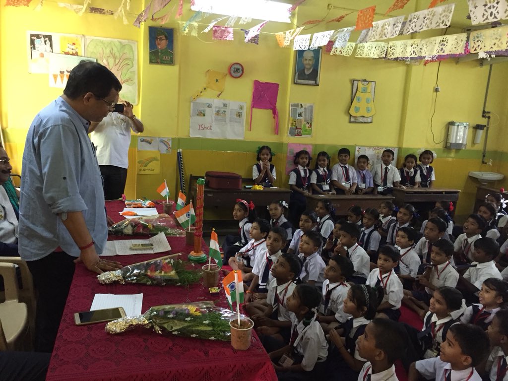 NSawaikar's tweet photo. Celebrating #IndependenceDayIndia with school children at Govt. Primary school with #SamraatClub. https://t.co/JGHVrKeDK8