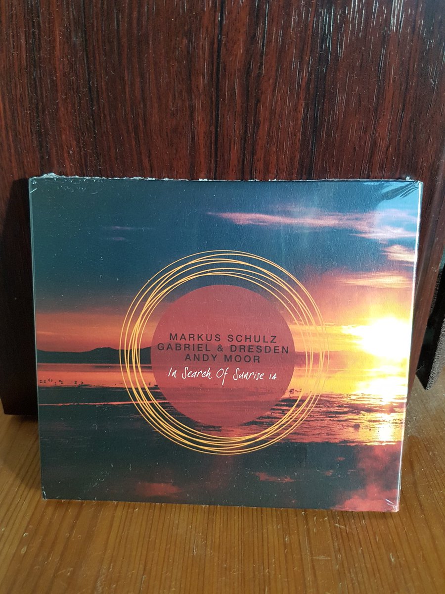 Jonwhite79's tweet photo. Yaaasss... Best bit of post for ages! #ISOS14 What a great series these are #Trance #Newmusic #Musicislife 🎶💿🙌🏼 https://t.co/9G5PFFZB0l