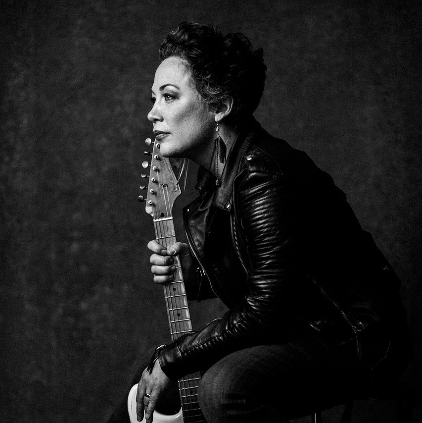 The sound produced from Christina Colyn has been described as being unexpectedly pronounced, chilling, and soulful. Her new album, Uncaged, was released in May of 2018, and she can’t wait to get out there and share it with you at #15FameFest on August 26!