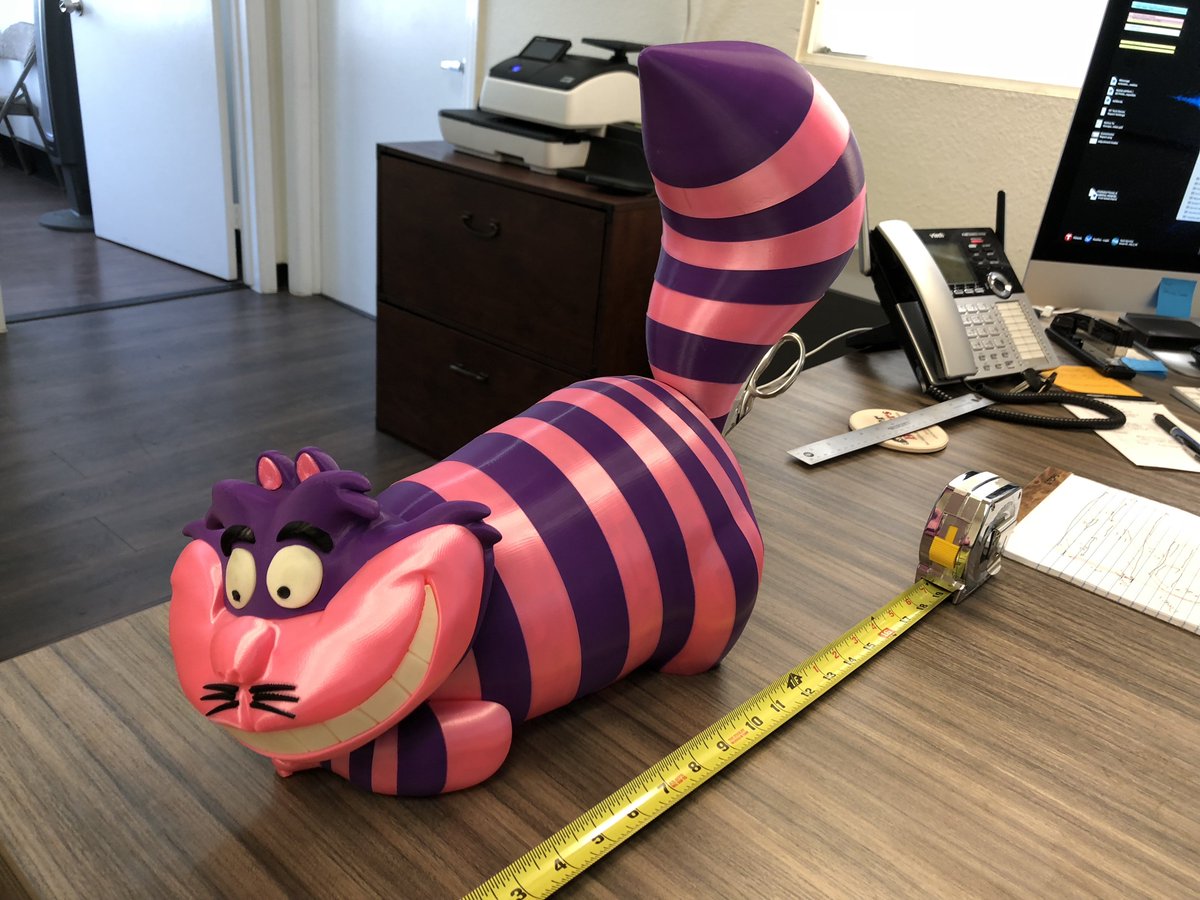 dang8's tweet photo. Sometimes I get bored at home. #Disney #CeshireCat from #aliceinwonderland . Roughly full size to a normal cat. #3dPrinted #3dprinting https://t.co/dDbRTYypwo