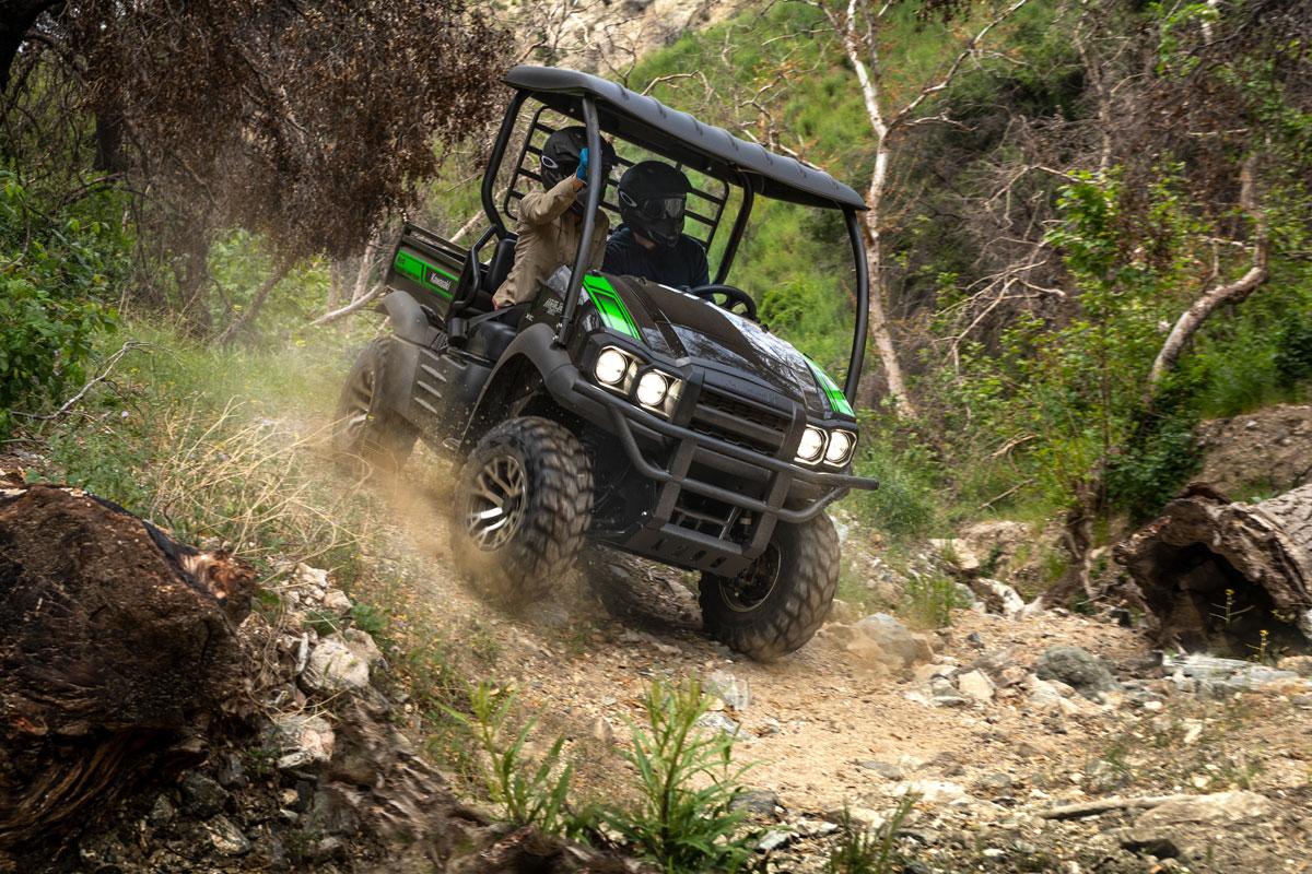 KawasakiUSA's tweet photo. Get over the hump in style. #MULESX #KawasakiStrong https://t.co/M1FWKDPHuX