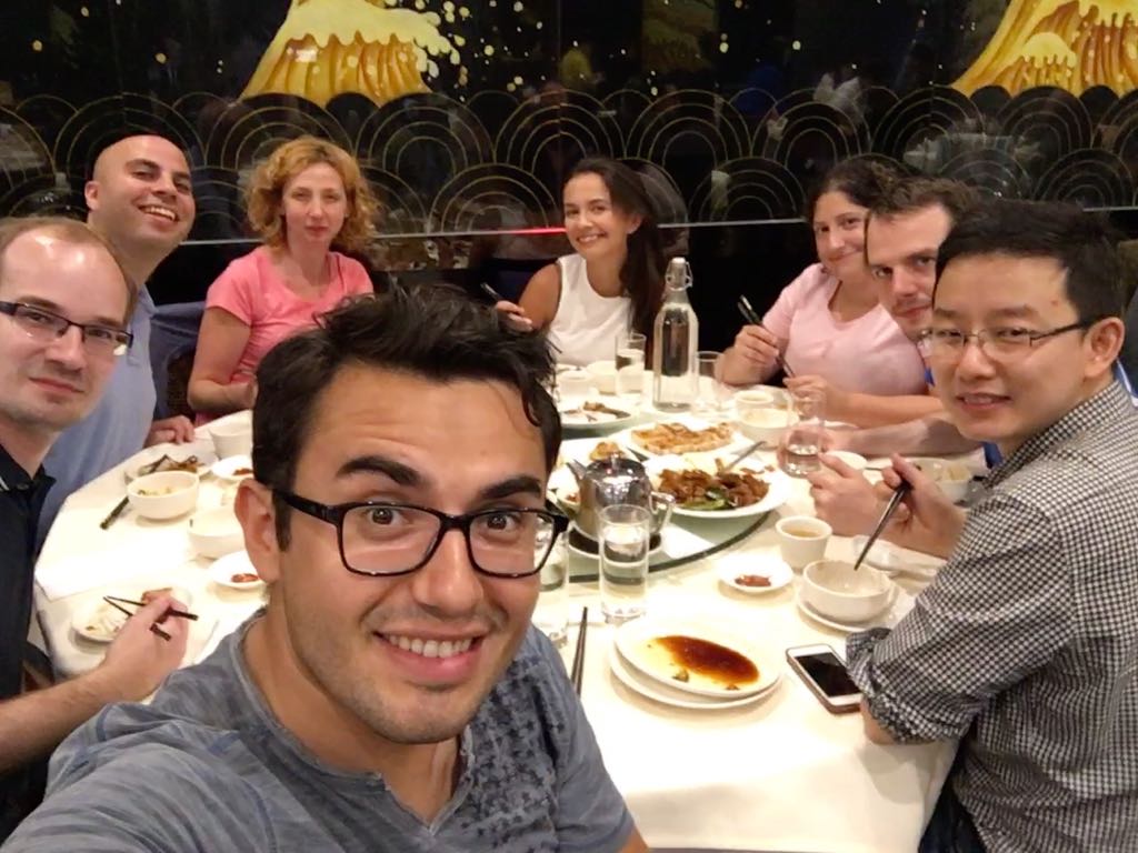 Fun day with team <a href="/ImperialNeuro/">Mark Wilson</a> in the park. No shop talk but good competitive spirit and healthy appetite! Congrats to our tournament winners: team "if-only-the-balls-were-straight"!!! #ngni