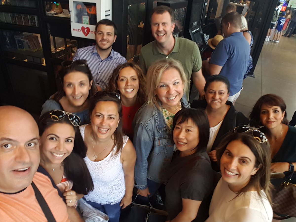 ierulli's tweet photo. Toronto West Celebrating LEI Q3 victory @ChrisStamper_TD @AdamChu_TD @alex @AlexDS_TD  @suzette_correia @JaneRuttan_TD @miekoren @IvelinaMiljevic @ https://t.co/BZOObfWozW
